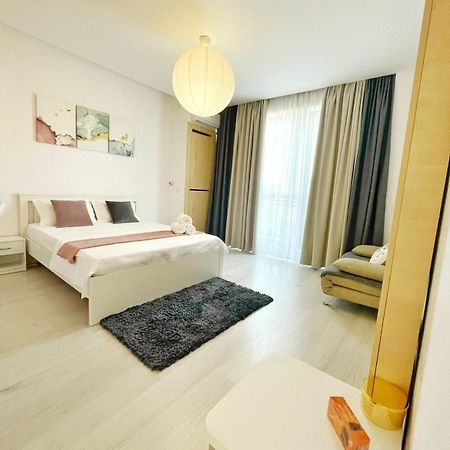 Lucky Star Studio Mamaia Nord Нэводари Экстерьер фото